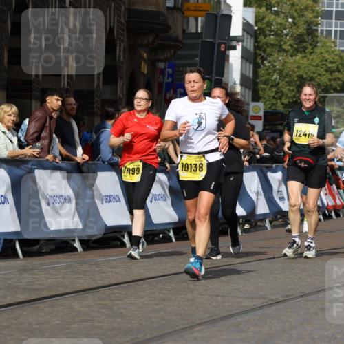 13.09.2026 - 21. swb-Marathon Bremen Strokosch-Dieckow http://msf.ph/oto/10385918 13.09.2026 11:07:37 Ziel 10205, 10360, 10488, 10695, 10748, 11100, 11123, 11246, 11393, 11417, 11439, 11600, 11684, 11696, 11759, 11767, 11822, 11823, 11865, 11917, 12020, 12173, 12210, 12255, 12266, 12536, 10595, 10661, 10674, 10830, 10871, 10935, 10937, 11037, 11515, 11643, 12024, 12097, 12194, 12307, 12509, 12511, 12512 meine-sportfotos.de