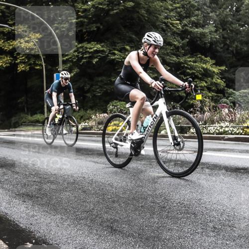 13.09.2026 - Stadtparktriathlon H.Heesch http://msf.ph/oto/10385936 13.09.2026 13:22:05 Radfahren 1225, 1226, 1372, 1376, 1424, 1435, 1484 meine-sportfotos.de