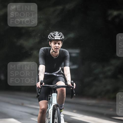 13.09.2026 - Stadtparktriathlon H.Heesch http://msf.ph/oto/10385975 13.09.2026 12:40:00 Radfahren 1069, 1217, 1297 meine-sportfotos.de