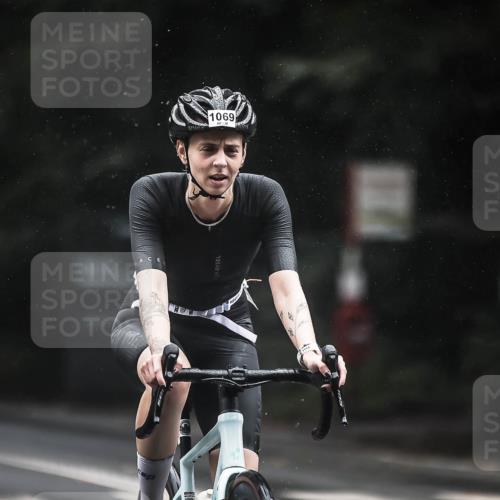 13.09.2026 - Stadtparktriathlon H.Heesch http://msf.ph/oto/10385986 13.09.2026 12:40:00 Radfahren 1069, 1217, 1297 meine-sportfotos.de