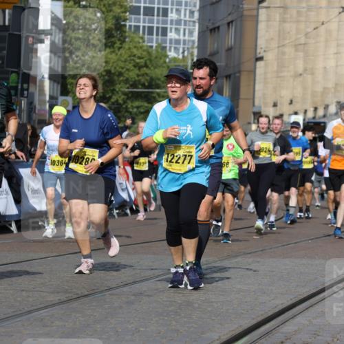 13.09.2026 - 21. swb-Marathon Bremen Strokosch-Dieckow http://msf.ph/oto/10385991 13.09.2026 11:07:39 Ziel 10205, 10488, 10695, 10748, 11100, 11123, 11246, 11393, 11417, 11600, 11696, 11759, 11767, 11822, 11823, 11865, 11917, 12020, 12173, 12210, 12255, 12266, 12536, 10595, 10660, 10661, 10674, 10830, 10871, 10937, 11037, 11515, 12024, 12097, 12194, 12307, 12511, 12512 meine-sportfotos.de