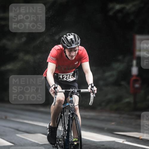 13.09.2026 - Stadtparktriathlon H.Heesch http://msf.ph/oto/10386002 13.09.2026 12:40:03 Radfahren 1069, 1217 meine-sportfotos.de