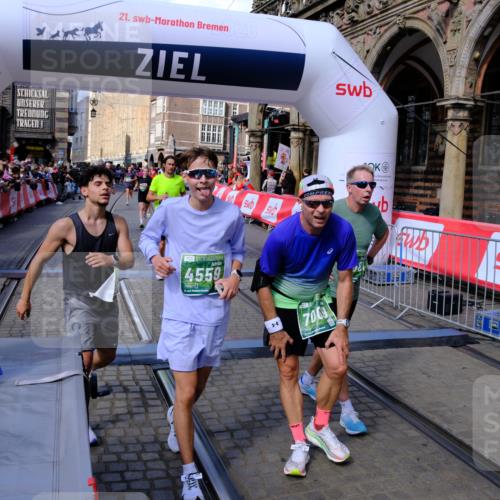 13.09.2026 - 21. swb-Marathon Bremen Tim E. http://msf.ph/oto/10386033 13.09.2026 13:24:41 Ziel 789, 790, 1250, 2295, 2491, 3994, 4000, 4559, 5012, 5572, 5668, 5669, 5928, 5929, 5953, 6080, 7069, 7081, 7156, 7568, 8310, 8415, 8784, 9264, 9573, 9676, 9916 meine-sportfotos.de