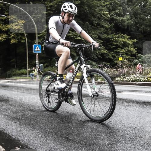 13.09.2026 - Stadtparktriathlon H.Heesch http://msf.ph/oto/10386034 13.09.2026 13:23:54 Radfahren 1311 meine-sportfotos.de