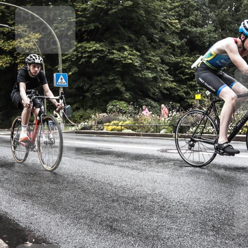 13.09.2026 - Stadtparktriathlon H.Heesch http://msf.ph/oto/10386037 13.09.2026 13:24:06 Radfahren 1351, 1426, 1446, 1485, 1508 meine-sportfotos.de