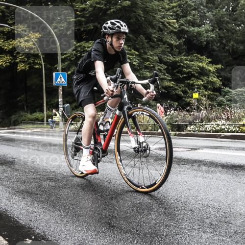 13.09.2026 - Stadtparktriathlon H.Heesch http://msf.ph/oto/10386044 13.09.2026 13:24:06 Radfahren 1351, 1426, 1446, 1485, 1508 meine-sportfotos.de
