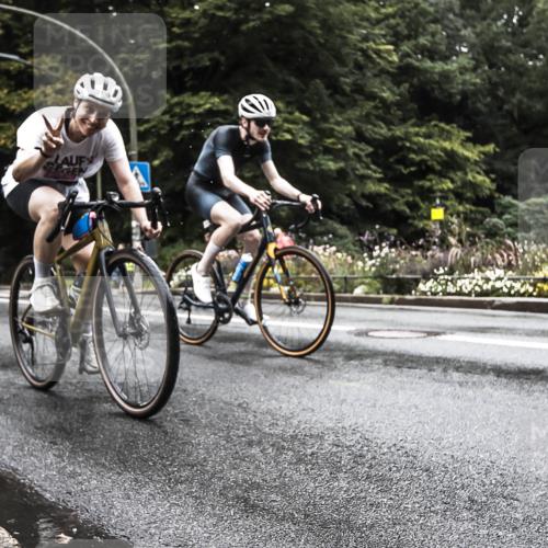 13.09.2026 - Stadtparktriathlon H.Heesch http://msf.ph/oto/10386057 13.09.2026 13:24:09 Radfahren 1199, 1289, 1351, 1426, 1446, 1452, 1485, 1508 meine-sportfotos.de
