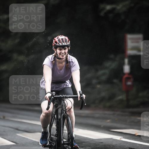 13.09.2026 - Stadtparktriathlon H.Heesch http://msf.ph/oto/10386058 13.09.2026 12:40:17 Radfahren 1080, 1116, 1135, 1198, 1265, 1271, 1291 meine-sportfotos.de