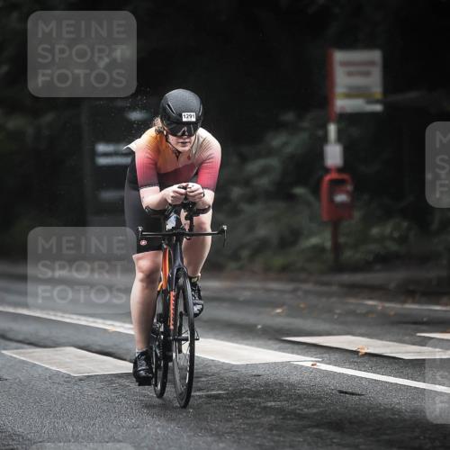 13.09.2026 - Stadtparktriathlon H.Heesch http://msf.ph/oto/10386083 13.09.2026 12:40:19 Radfahren 1080, 1135, 1198, 1260, 1265, 1271, 1291 meine-sportfotos.de