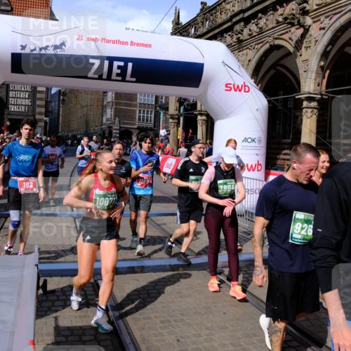 13.09.2026 - 21. swb-Marathon Bremen Tim E. http://msf.ph/oto/10386094 13.09.2026 13:24:57 Ziel 282, 789, 790, 1516, 1582, 2280, 3375, 3524, 3994, 4198, 4262, 4277, 5328, 5572, 5664, 5953, 6080, 6626, 6807, 7568, 8310, 8636, 8881, 9264, 9541, 9676, 10069, 10071, 10097, 10103 meine-sportfotos.de