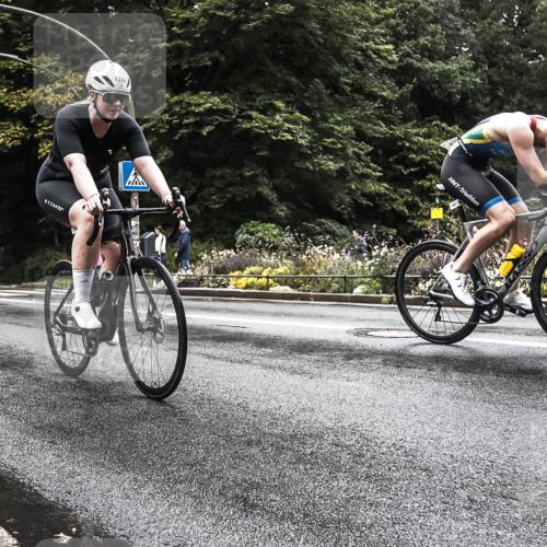 13.09.2026 - Stadtparktriathlon H.Heesch http://msf.ph/oto/10386121 13.09.2026 13:24:50 Radfahren 1330, 1443, 1462 meine-sportfotos.de