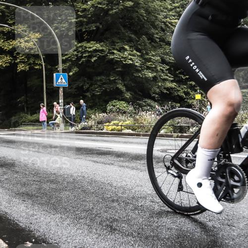 13.09.2026 - Stadtparktriathlon H.Heesch http://msf.ph/oto/10386127 13.09.2026 13:24:50 Radfahren 1330, 1443, 1462 meine-sportfotos.de