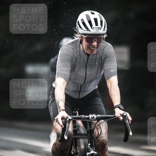 13.09.2026 - Stadtparktriathlon H.Heesch http://msf.ph/oto/10386140 13.09.2026 12:40:23 Radfahren 1080, 1135, 1186, 1198, 1260, 1265, 1271, 1275, 1291 meine-sportfotos.de