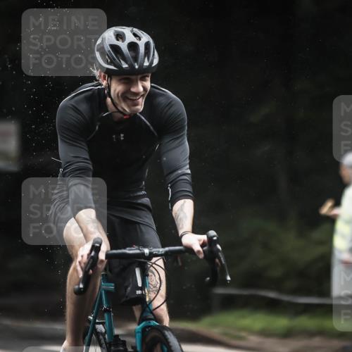 13.09.2026 - Stadtparktriathlon H.Heesch http://msf.ph/oto/10386154 13.09.2026 12:40:23 Radfahren 1080, 1135, 1186, 1198, 1260, 1265, 1271, 1275, 1291 meine-sportfotos.de