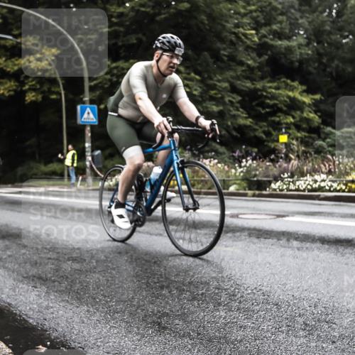 13.09.2026 - Stadtparktriathlon H.Heesch http://msf.ph/oto/10386167 13.09.2026 13:25:23 Radfahren 1211, 1319, 1324, 1362, 1368, 1375, 1383, 1405, 1491, 1492, 1527 meine-sportfotos.de