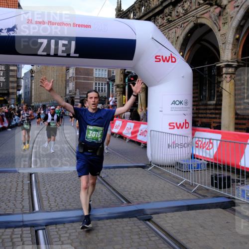 13.09.2026 - 21. swb-Marathon Bremen Tim E. http://msf.ph/oto/10386174 13.09.2026 13:25:14 Ziel 972, 1080, 1264, 2322, 2761, 3015, 4091, 4113, 4198, 4262, 4507, 4918, 4973, 5664, 6079, 6360, 6544, 6807, 6943, 7409, 7854, 8245, 8853, 9152, 10103 meine-sportfotos.de