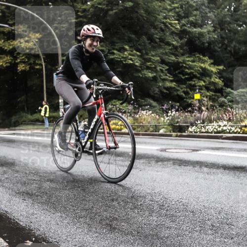 13.09.2026 - Stadtparktriathlon H.Heesch http://msf.ph/oto/10386225 13.09.2026 13:26:19 Radfahren 1338, 1387, 1421, 1422, 1456 meine-sportfotos.de