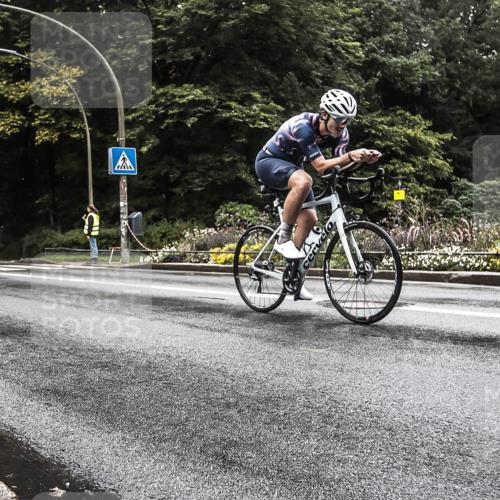 13.09.2026 - Stadtparktriathlon H.Heesch http://msf.ph/oto/10386234 13.09.2026 13:26:20 Radfahren 1338, 1387, 1421, 1422, 1456 meine-sportfotos.de