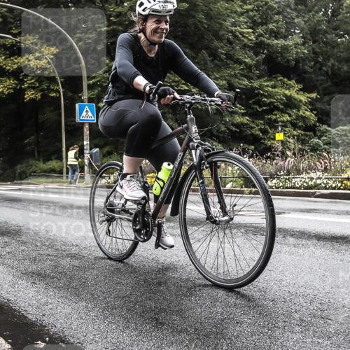 13.09.2026 - Stadtparktriathlon H.Heesch http://msf.ph/oto/10386243 13.09.2026 13:26:31 Radfahren 1327 meine-sportfotos.de