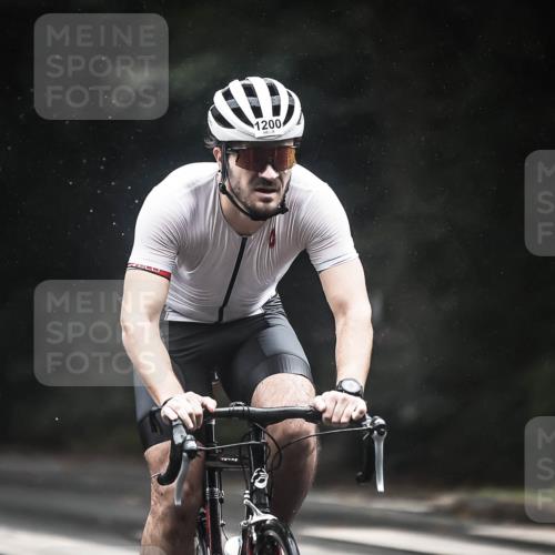 13.09.2026 - Stadtparktriathlon H.Heesch http://msf.ph/oto/10386254 13.09.2026 12:40:35 Radfahren 1070, 1200 meine-sportfotos.de