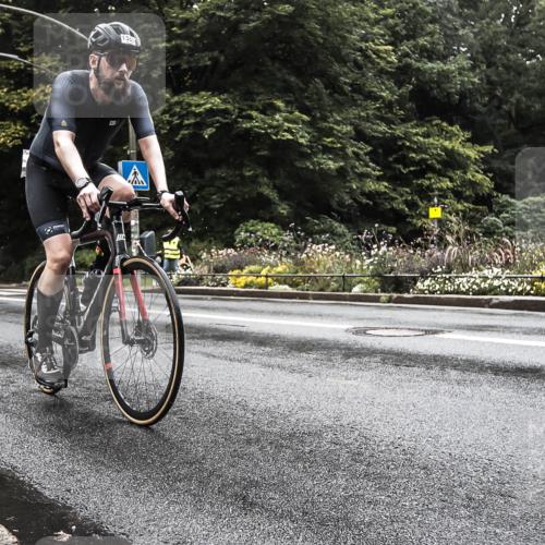 13.09.2026 - Stadtparktriathlon H.Heesch http://msf.ph/oto/10386258 13.09.2026 13:26:49 Radfahren 1329, 1380, 1438 meine-sportfotos.de