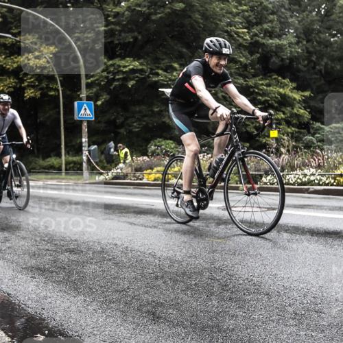 13.09.2026 - Stadtparktriathlon H.Heesch http://msf.ph/oto/10386266 13.09.2026 13:26:57 Radfahren 1339, 1340, 1439 meine-sportfotos.de