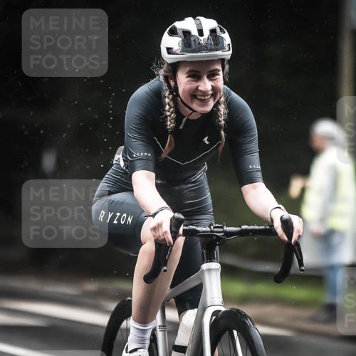 13.09.2026 - Stadtparktriathlon H.Heesch http://msf.ph/oto/10386277 13.09.2026 12:40:46 Radfahren 1283 meine-sportfotos.de