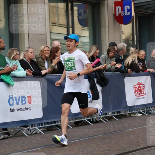 13.09.2026 - 21. swb-Marathon Bremen Strokosch-Dieckow http://msf.ph/oto/10386279 13.09.2026 12:53:19 Ziel 272, 1089, 1168, 1606, 2352, 3080, 3606, 13212, 2585, 2670, 7650, 8081 meine-sportfotos.de