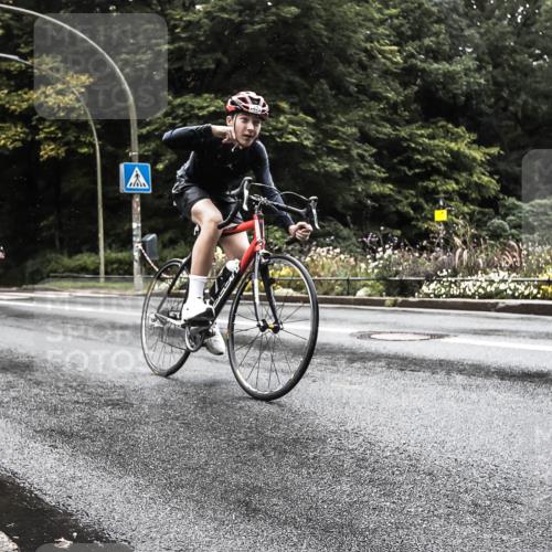 13.09.2026 - Stadtparktriathlon H.Heesch http://msf.ph/oto/10386284 13.09.2026 13:27:05 Radfahren 1350, 1367, 1411, 1478, 1507 meine-sportfotos.de