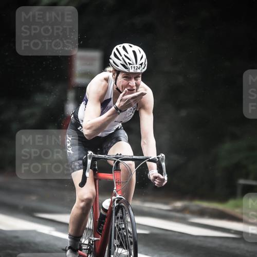 13.09.2026 - Stadtparktriathlon H.Heesch http://msf.ph/oto/10386287 13.09.2026 12:40:53 Radfahren 954, 1124, 1166, 1216 meine-sportfotos.de