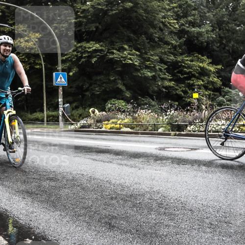 13.09.2026 - Stadtparktriathlon H.Heesch http://msf.ph/oto/10386289 13.09.2026 13:27:06 Radfahren 1350, 1367, 1411, 1478, 1507 meine-sportfotos.de