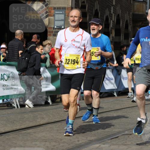 13.09.2026 - 21. swb-Marathon Bremen Strokosch-Dieckow http://msf.ph/oto/10386290 13.09.2026 11:07:50 Ziel 10138, 10205, 10279, 10280, 10363, 10364, 10501, 10505, 10580, 10695, 10748, 10907, 10935, 11123, 11223, 11417, 11643, 11767, 11865, 11899, 11917, 11924, 11934, 12020, 12167, 12168, 12173, 12210, 12277, 12419, 12509, 12536, 10139, 10404, 10493, 10660, 11044, 11378, 11404, 11659, 11831, 11833, 11958, 12024, 12031, 12066, 12160, 12248, 12389 meine-sportfotos.de