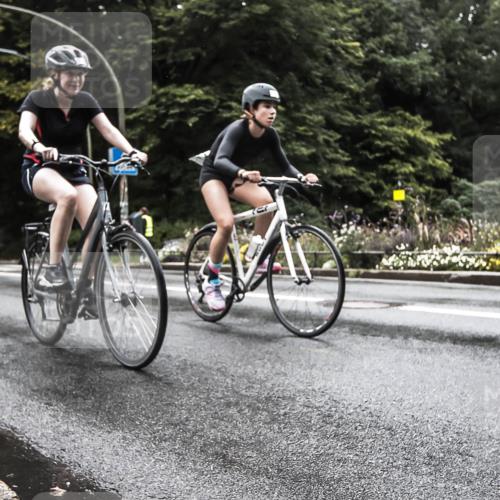 13.09.2026 - Stadtparktriathlon H.Heesch http://msf.ph/oto/10386315 13.09.2026 13:27:16 Radfahren 1258, 1352, 1363, 1477, 1497 meine-sportfotos.de
