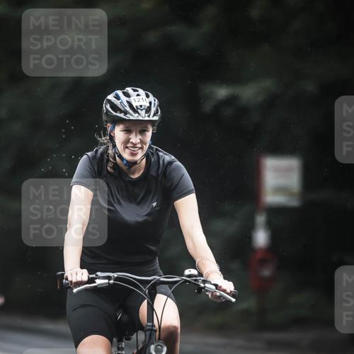 13.09.2026 - Stadtparktriathlon H.Heesch http://msf.ph/oto/10386340 13.09.2026 12:40:57 Radfahren 954, 1124, 1166, 1216, 1308 meine-sportfotos.de