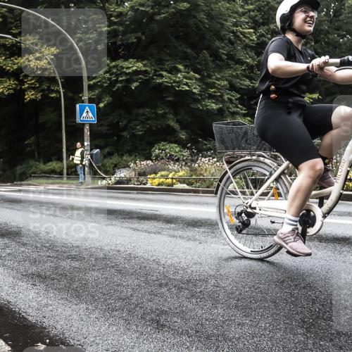 13.09.2026 - Stadtparktriathlon H.Heesch http://msf.ph/oto/10386344 13.09.2026 13:27:42 Radfahren 1082, 1505 meine-sportfotos.de