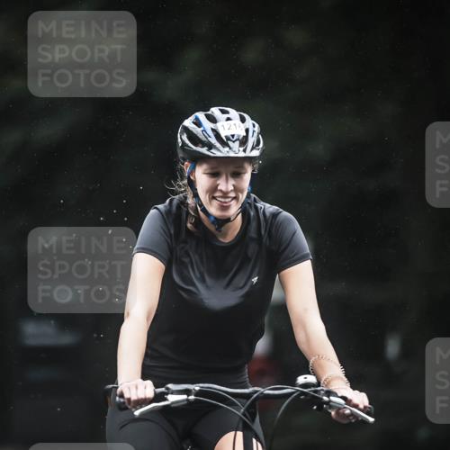 13.09.2026 - Stadtparktriathlon H.Heesch http://msf.ph/oto/10386347 13.09.2026 12:40:57 Radfahren 954, 1124, 1166, 1216, 1308 meine-sportfotos.de