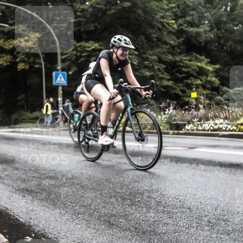 13.09.2026 - Stadtparktriathlon H.Heesch http://msf.ph/oto/10386371 13.09.2026 13:28:06 Radfahren 1334, 1347, 1355, 1356, 1364, 1448 meine-sportfotos.de