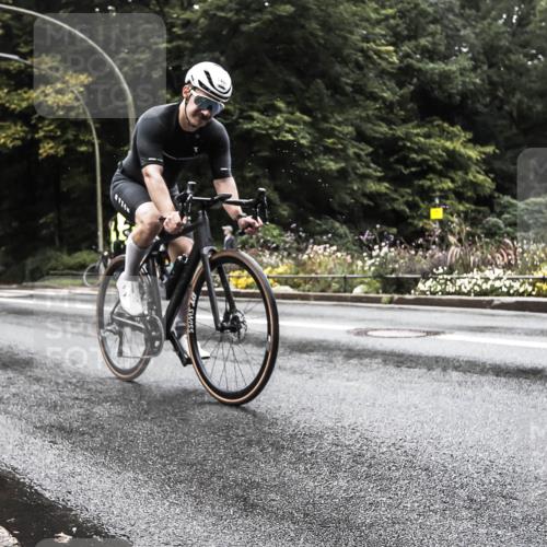 13.09.2026 - Stadtparktriathlon H.Heesch http://msf.ph/oto/10386414 13.09.2026 13:28:26 Radfahren 1353, 1369, 1388, 1407, 1420, 1425, 1464, 1482, 1500 meine-sportfotos.de