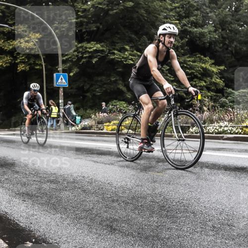 13.09.2026 - Stadtparktriathlon H.Heesch http://msf.ph/oto/10386429 13.09.2026 13:28:28 Radfahren 1369, 1373, 1388, 1407, 1420, 1425, 1464, 1482 meine-sportfotos.de