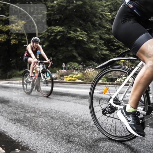 13.09.2026 - Stadtparktriathlon H.Heesch http://msf.ph/oto/10386436 13.09.2026 13:28:29 Radfahren 1373, 1388, 1407, 1420, 1425, 1519 meine-sportfotos.de