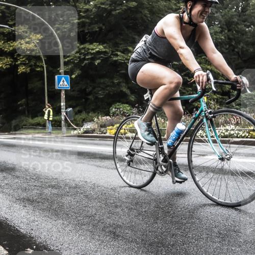 13.09.2026 - Stadtparktriathlon H.Heesch http://msf.ph/oto/10386481 13.09.2026 13:29:02 Radfahren 1344, 1346 meine-sportfotos.de