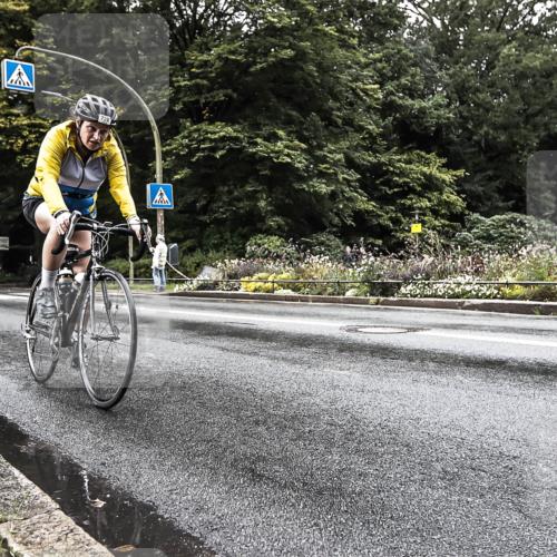 13.09.2026 - Stadtparktriathlon H.Heesch http://msf.ph/oto/10386493 13.09.2026 12:01:14 Radfahren 728, 874, 1050 meine-sportfotos.de
