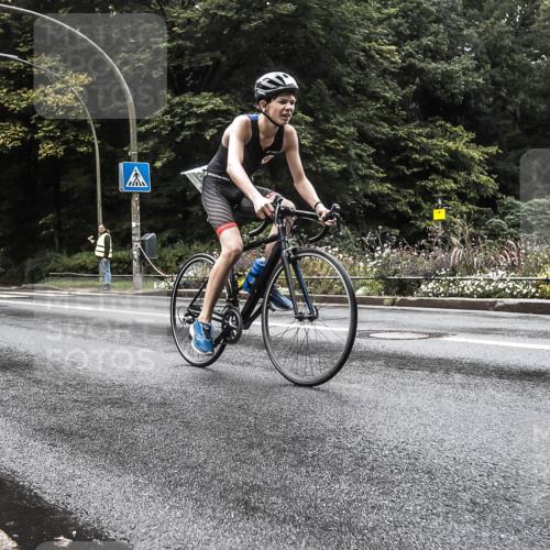 13.09.2026 - Stadtparktriathlon H.Heesch http://msf.ph/oto/10386495 13.09.2026 13:29:13 Radfahren 1517, 1526 meine-sportfotos.de