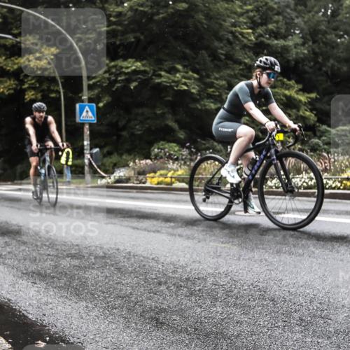 13.09.2026 - Stadtparktriathlon H.Heesch http://msf.ph/oto/10386508 13.09.2026 13:29:25 Radfahren 1212, 1237, 1386, 1406, 1430, 1453 meine-sportfotos.de