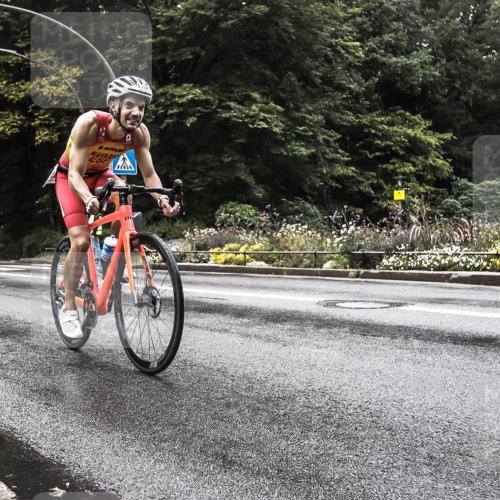 13.09.2026 - Stadtparktriathlon H.Heesch http://msf.ph/oto/10386516 13.09.2026 13:29:26 Radfahren 1212, 1237, 1386, 1406, 1430, 1453 meine-sportfotos.de