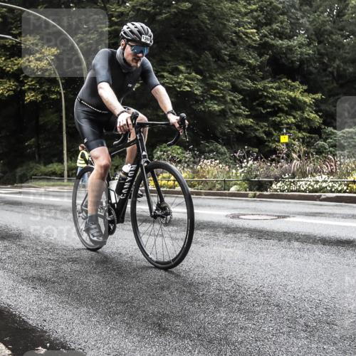 13.09.2026 - Stadtparktriathlon H.Heesch http://msf.ph/oto/10386528 13.09.2026 13:29:38 Radfahren 1360, 1435 meine-sportfotos.de