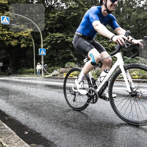 13.09.2026 - Stadtparktriathlon H.Heesch http://msf.ph/oto/10386534 13.09.2026 12:01:40 Radfahren 945 meine-sportfotos.de
