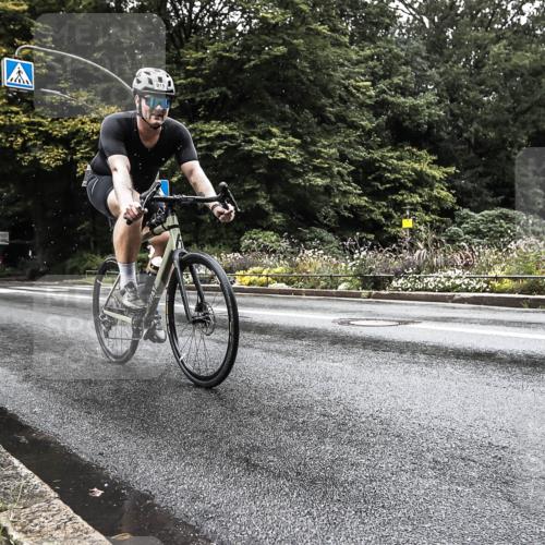 13.09.2026 - Stadtparktriathlon H.Heesch http://msf.ph/oto/10386546 13.09.2026 12:01:50 Radfahren 863, 867, 897, 915, 938 meine-sportfotos.de