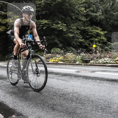 13.09.2026 - Stadtparktriathlon H.Heesch http://msf.ph/oto/10386549 13.09.2026 13:30:06 Radfahren 1391, 1413, 1447 meine-sportfotos.de