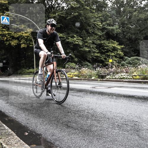 13.09.2026 - Stadtparktriathlon H.Heesch http://msf.ph/oto/10386573 13.09.2026 12:02:03 Radfahren 844, 935, 985, 1033, 1062 meine-sportfotos.de